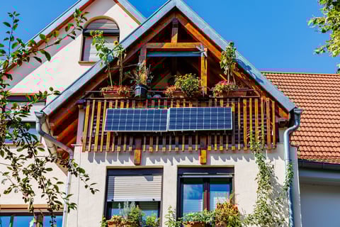 Lohnt sich eine&nbsp;Mini-Solaranlage? Die erstaunliche Antwort auf Ihre Stromfrage!