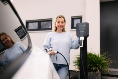 E-Auto zu Hause laden: So einfach und kostengünstig geht’s